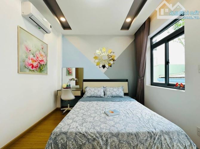 Nhà đẹp 54m2 ngay Dương Quảng Hàm, Gò Vấp. Giá Tốt: 3 Tỷ 150 / 54m2. Sổ Riêng, hẻm xe hơi - 7