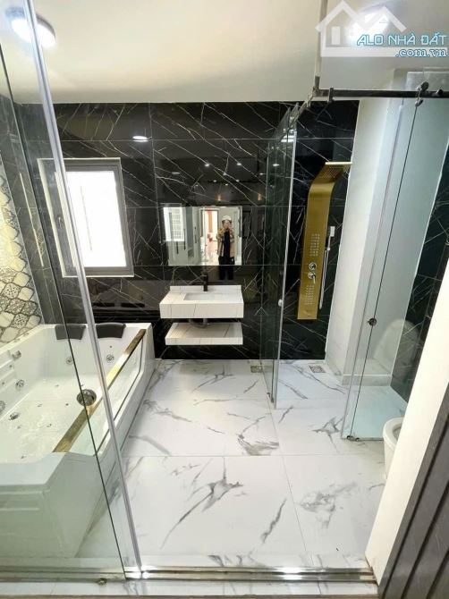 Nhà đẹp 2 lầu 4x20 tái định cư Trần Quang Khải, Cái Khế -8,2 tỷ (thương lượng) - 7