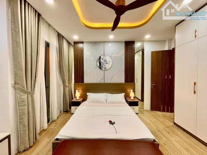 CHỦ THUA LỖ CHỨNG KHOÁN BÁN GẤP nhà Nguyễn Gia Trí, P 25, BT, 70m² Giá 3tỷ9, SHR. - 8