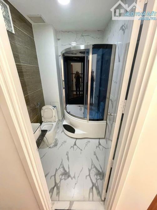Nhà đẹp 2 lầu 4x20 tái định cư Trần Quang Khải, Cái Khế -8,2 tỷ (thương lượng) - 8