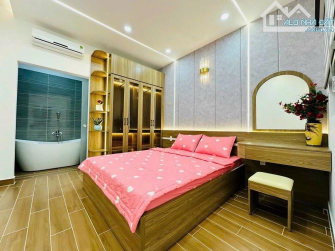 Bán Ra Nhanh Căn Đẹp Chính Chủ Đường Nguyễn Trãi P14 Q5,70m2,Giá 1 tỷ 750,Sổ Hồng Riêng - 8