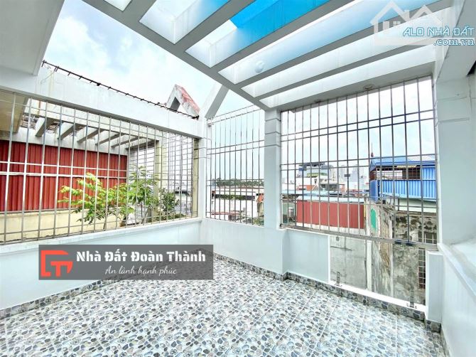 61m2 nhà phố Văn Cao 5 tầng thang máy - 9