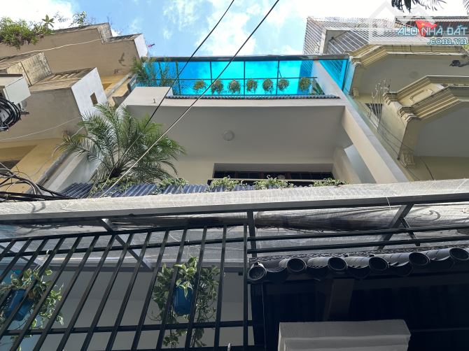 Cực Hiếm Nhà Gần Phố Hào Nam 70m, MT 5m, Giá Chỉ 14 Tỷ