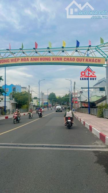 Bán Nhà Cấp 4 Full Thổ Cư Mặt Tiền Đặng Đại Độ Phường Hiệp Hoà - Biên Hoà - Đồng Nai ,Giá