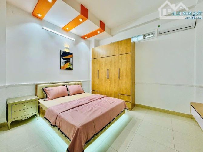 Nhà Nguyễn Thị Đặng, Q.12 - 2 Tỷ 200/50m² - Sổ hồng riêng, cách trạm điện Hóc Môn 800m - 10