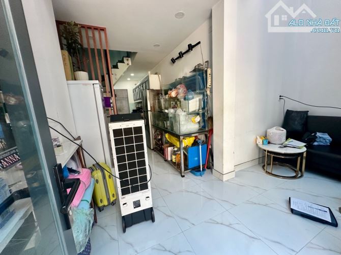 🏡Nhà mới đẹp giá rẻ phú nhuận - ngay nguyễn thượng hiền - 30m2 - 4 lầu btct - chỉ 4.x tỷ - 2