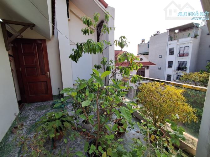 Bán biệt thự Ngọc Trì, Cổ Linh, 140M2,MT 6,2M, GARA, Ô TÔ TRÁNH, VỈA HÈ, KINH DOANH,ĐẦU TƯ - 2