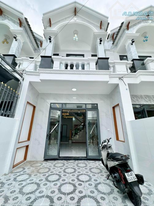 CHỦ GỬI BÁN NHÀ 1 TRỆT 1 LẦU ( HOÀN CÔNG ) TẠI KDC P. HÓA AN - BIÊN HÒA. GIÁ 3 TỶ 800 - 3