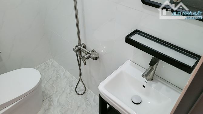 Đường Lê Hồng Phong 33m2 8.2tỷ Quận 10 - 3