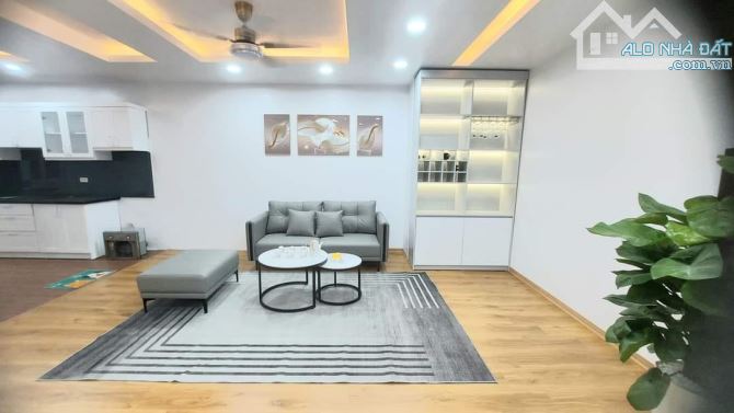 Bán căn hộ chung cư 112m2, 3 ngủ đẹp long lanh, chủ tặng lại toàn bộ nội thất, giá 5,2 tỷ - 6