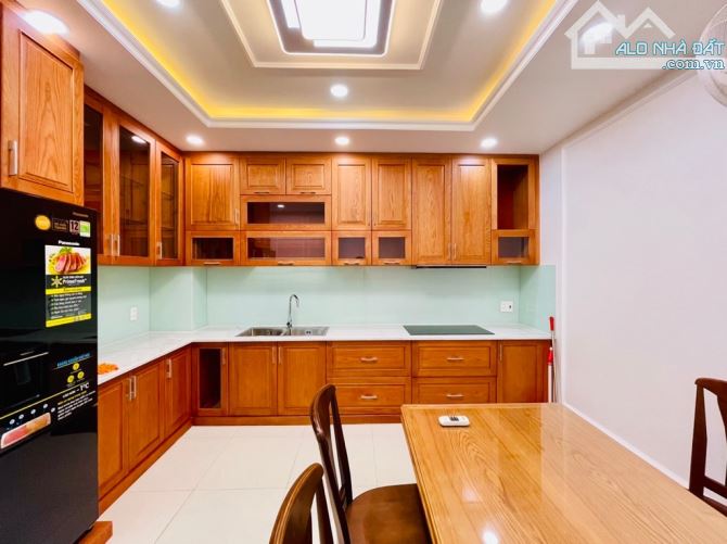 Bán nhà đẹp tặng nội thất HXT Nguyễn Văn Khối 52m2 view góc, gần công viên 5.4 tỷ. - 8