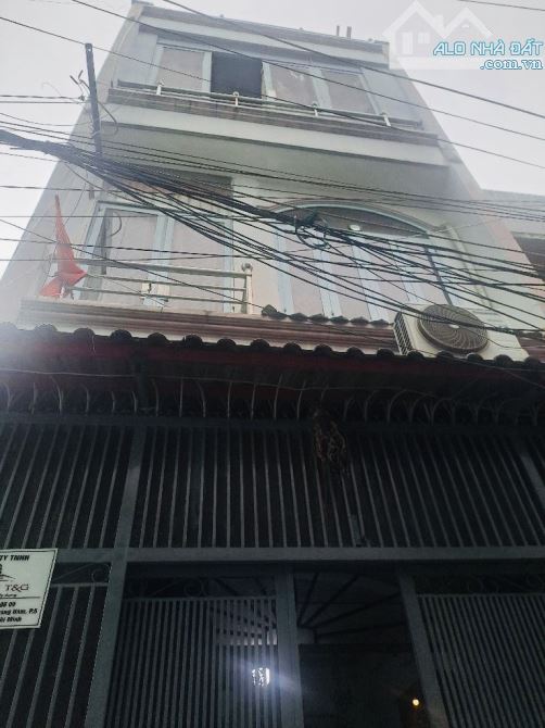 BÁN NHÀ DƯƠNG QUẢNG HÀM, 3 TẦNG ĐÚC, 3 PHÒNG NGỦ, 3 TOLET, OTO ĐẬU CỬA