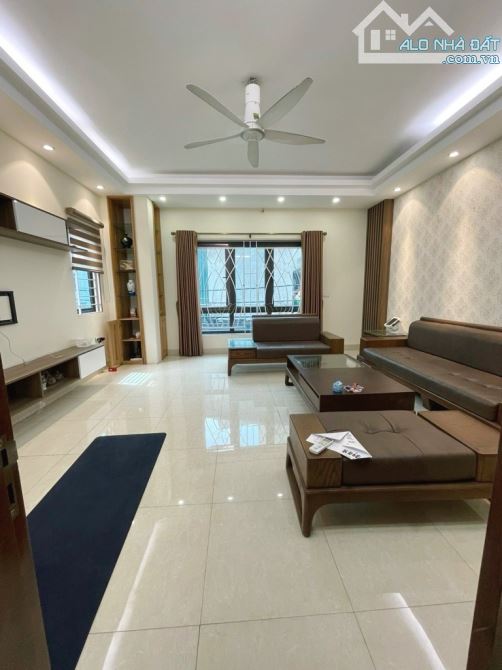 Nhà ngõ thông gara ô tô Nguyễn Văn Cừ, lô góc thoáng sáng 66m2-5 tầng-MT4.8m-1X tỷ (X bé) - 2