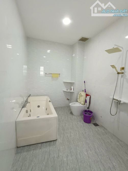 Bán gấp,!!! Mặt tiền Khiếu Năng Tĩnh 3 Tầng, 410m2, ngang 8m, nở hậu 20m. - 10