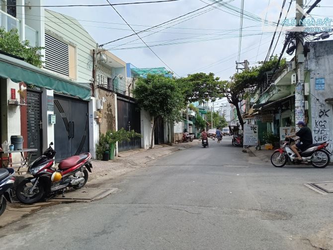 Bán CHDV 1/ HXT 8m thông Đường Hương Lộ 2 Bình Tân 4mx20.5m 4 Tầng giá chỉ 6.4 Tỷ - 1