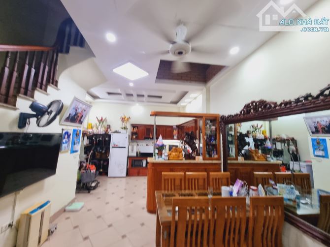 BÁN NHÀ PHÚ ĐÔ NAM TỪ LIÊM 50M, 5T, MT 5M, NHÀ ĐẸP, Ở NGAY, TẶNG NỘI THẤT, 11 TỶ. - 1