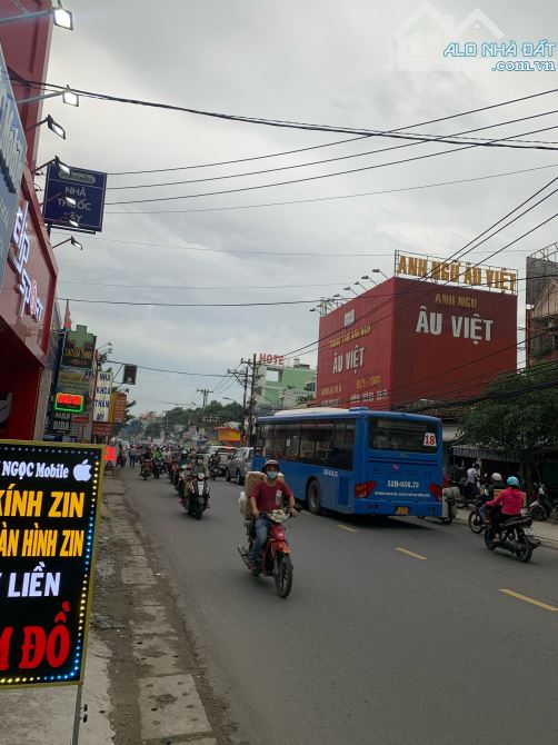 Góc 2 MT Tô Ký ngay chợ Tân Chánh Hiệp khu K82, DT: 4x35m, Giá chỉ 9 tỷ TL - 1