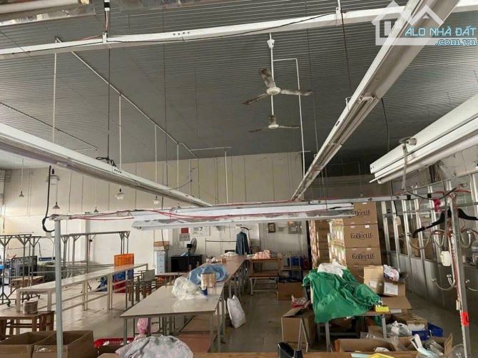 CHO THUÊ KHO XƯỞNG 2500M2 GIÁ 110 TRIỆU/THÁNG TÂN THỚI NHÌ HÓC MÔN - 2