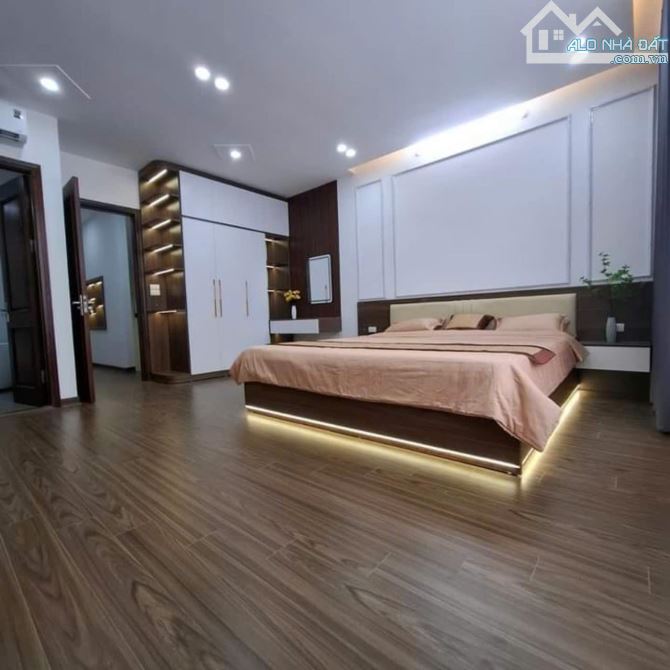 Bán nhà Tứ Hiệp 80m2 ô tô tránh, vào nhà, kinh doanh, ngõ thông giá chào 9 tỷ9 - 3