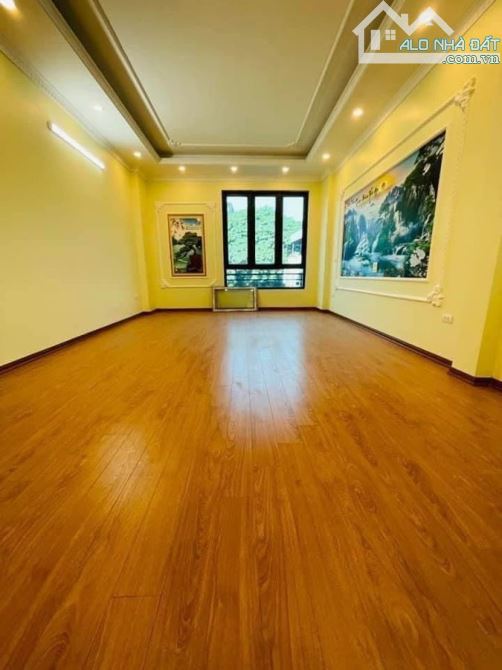 BÁN NHÀ PHỐ VĨNH HƯNG, XÂY MỚI, 50M2 6.5 TỶ, OTO LÙI VÀO CỬA, KINH DOANH. - 3