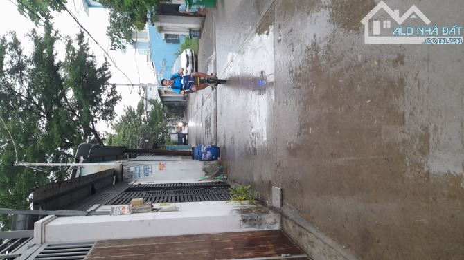 Bán nhà hẻm xe hơi né nhau diện tích 64m2 nhà 3 tầng giá 3.35 tỷ - 4