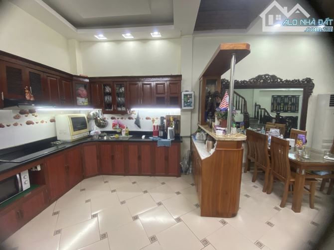 BÁN NHÀ PHÚ ĐÔ NAM TỪ LIÊM 50M, 5T, MT 5M, NHÀ ĐẸP, Ở NGAY, TẶNG NỘI THẤT, 11 TỶ. - 4