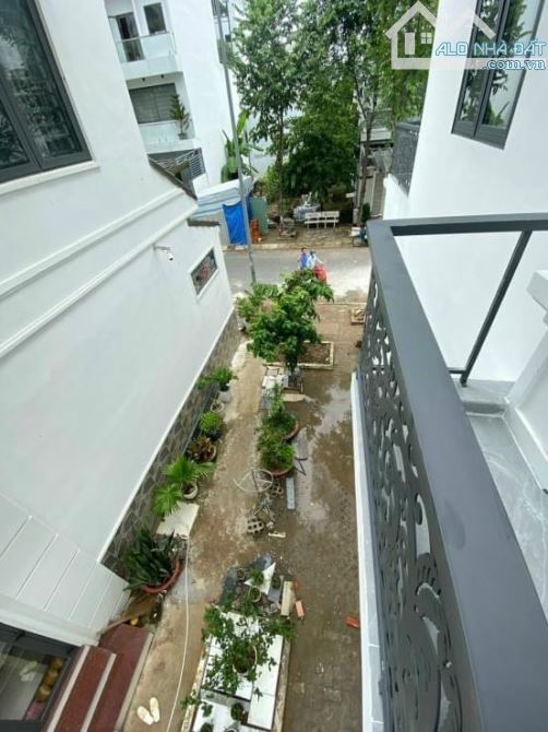 Nhà 2 lầu mới Nam Long hẻm hông 4m giảm sâu thu hồi vốn - 6 tỷ 200 triệu - 9