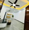 Bán căn nhà 3 tầng gần 50 m2 sổ Hà Nội  Full nội thất giá 1,85 tỷ