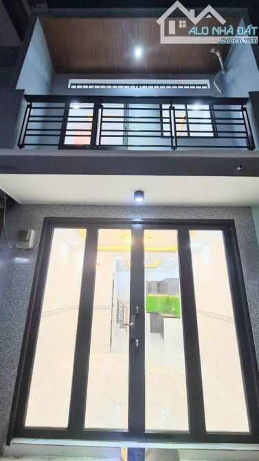 Bán nhà chủ gửi PTân Hưng Thuận Q.12 hẻm 3/ KP5 giá 2,7 tỷ/24 m2 1 lầu sổ hồng