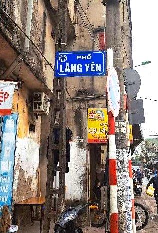 125m2 Mặt Phố Lãng Yên - MT 8m, Giá tốt, Vỉa hè