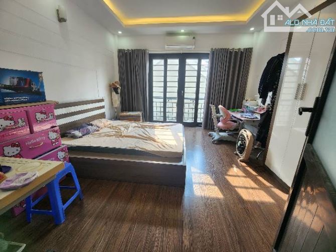 LÕI TÂY HỒ 36m2 dân xây, sổ vuông, 3 bước chân ra ô tô tránh, giá 5.8 Tỷ - 1