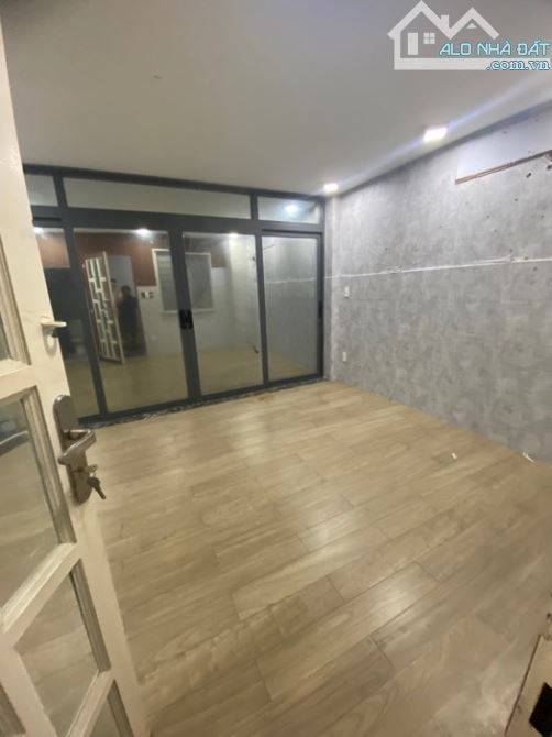 BÁN NHÀ ĐẸP 3 TẦNG, TAM ĐẢO, QUẬN 10, 40m2, 12.6 TỶ TL - 1