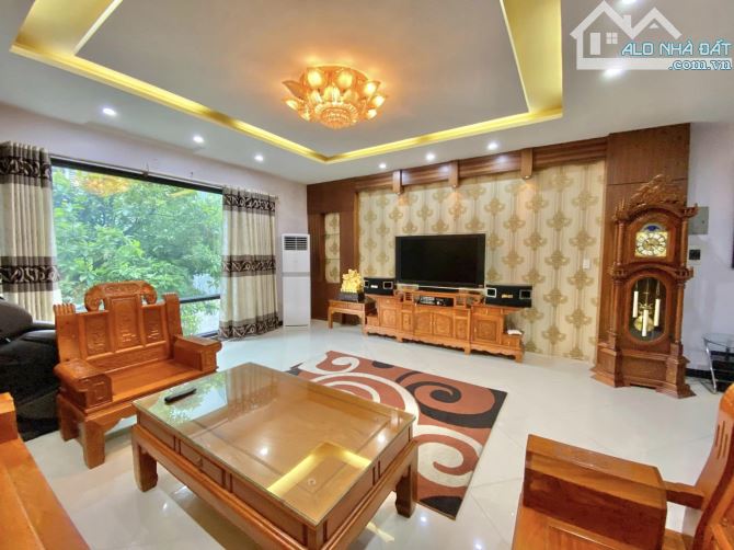 Bán nhà Hoàng Văn Thái, Thanh Xuân: 50m2*5T chỉ 12 tỷ Ô TÔ ĐỖ CỬA, chạy vòng quanh, khu dâ - 1