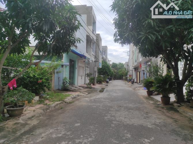 BÁN 3 LÔ ĐẤT GẦN TRUNG CƯ BÌNH AN TRUNG TÂM PHƯỜNG 10 TP VŨNG TÀU CHỈ HƠN 3 TỶ GIÁ MỀM. - 2
