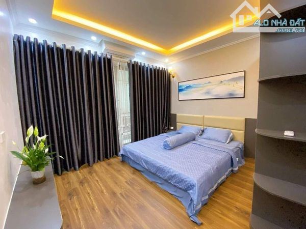 Nhà đẹp phân lô Dương Quảng Hàm, 40m2, 6 tầng gara ô tô, giá chỉ nhỉnh 9 tỷ - 2