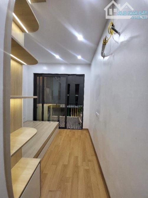 BÁN NHÀ MỚI ĐẸP Tả Thanh Oai, Thanh Trì , Hà Nội - 3