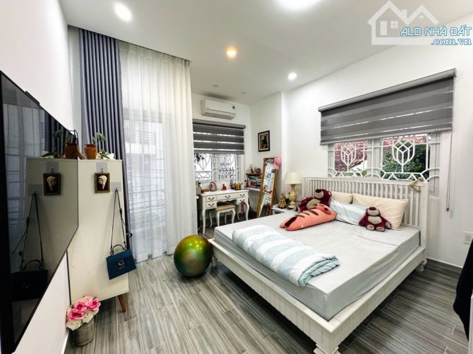 BÁN NHÀ HẺM 115 NGUYÊN HỒNG, 55M2, HẺM 8M, Ô TÔ VÀO NHÀ - 3