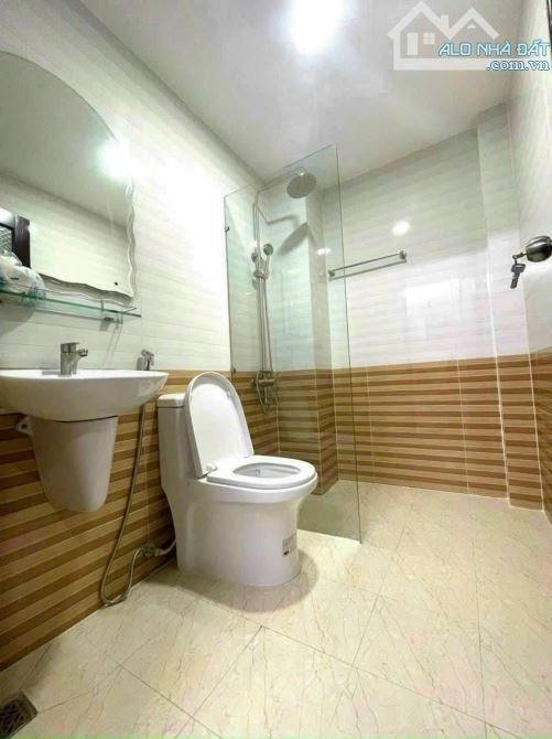 Bán nhà tặng nội thất, 62m2, hẻm xe hơi 5m, Nguyễn Văn Khối, Gò Vấp, Giá 3.5 tỷ- sổ riêng - 4