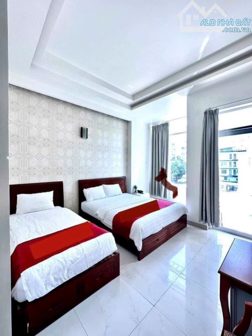 Bán khách sạn giá tốt đường Hoàng Hoa Thám - Nha Trang - 4