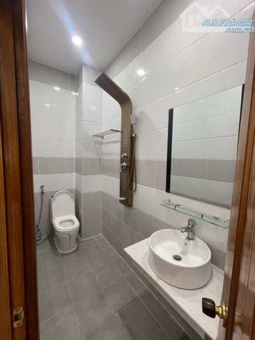 🌎 Nhà giáp phường trảng dài - tp biên hoà . Thổ cư 100%. Đường rộng 10m . Giá ngộp - 7