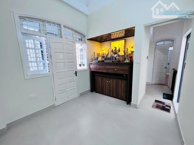 🏡 HOA HẬU TẦM GIÁ 10 TỶ - NHÀ CẦU GIẤY 4.5 TẦNG – 52M2 - LÔ GÓC – Ô TÔ ĐỖ CỬA - 7