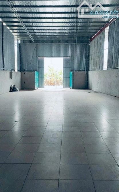 Cho thuê kho xưởng dt 250m2 tại nguyên khê đông anh