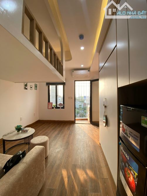 Bán toà CHDV Hào Nam, gần phố, 2 thoáng, NT cao cấp, 85m2*8T, 16 căn studio, dt 90tr/tháng