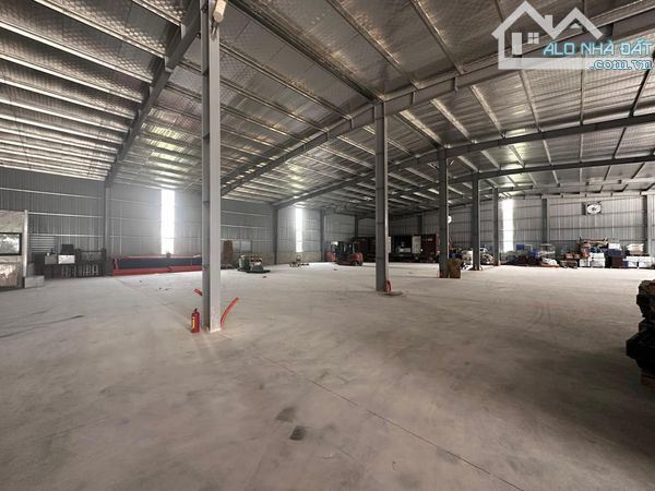Cho thuê kho nhà xưởng đọc lập tại Nguyên Khê,Đông Anh. 800m2. Giá : 75k/m2