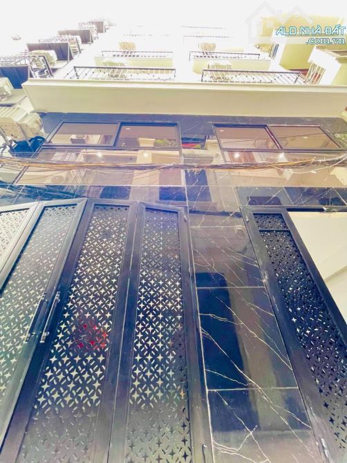 Bán toà căn hộ dịch vụ Mỹ Đình, Đình Thôn 80m2 7T MT 7.4m, ô tô đỗ, 21PN, 1.2 tỷ/ n 16.8