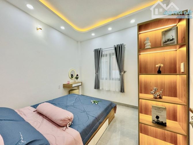 CĂN GÓC 2 MẶT TIỀN- NGUYỄN VĂN ĐẬU, TĂNG BẠT HỔ -P 11 BÌNH THẠNH -43M2- 3TẦNG-3PN- 6.25 TỶ - 10