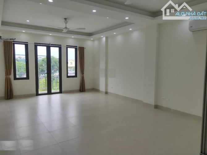 Cho thuê nhà dịch vụ Yên Ngĩa, Hà Đông. DT 60m2, 6 tầng, thông sàn, full đh, nl, giá 18tr - 1