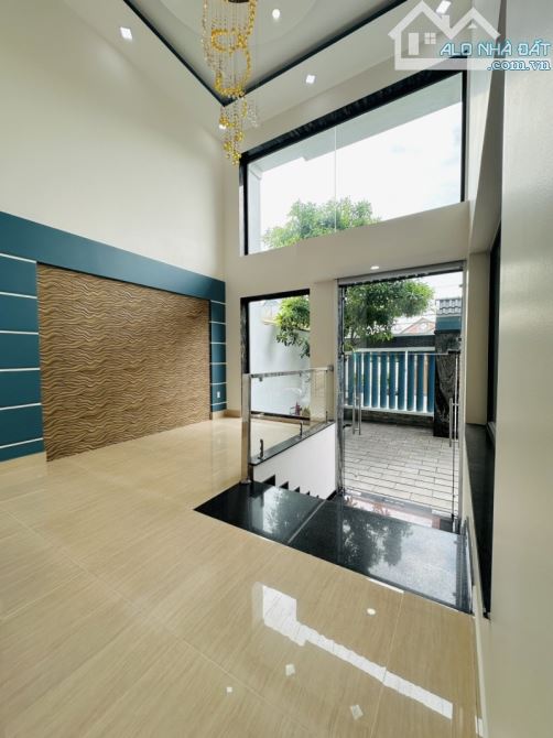 21 CHDV - Mặt Tiền Bình Trưng Tây -9x24 =202 m2 -1 Hầm 6 Lầu GIá 37,9 TỶ -120tr/tháng - 1