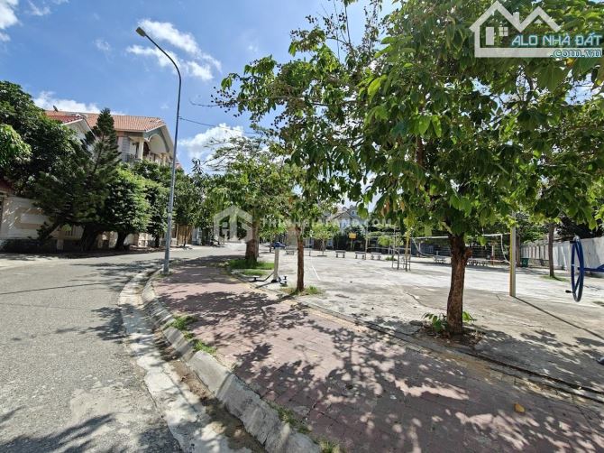 BÁN LÔ ĐẤT BIỆT THỰ ĐẸP 250M2_KHU ĐỒI 2, PHƯỜNG 10_ GIÁ TỐT - 1