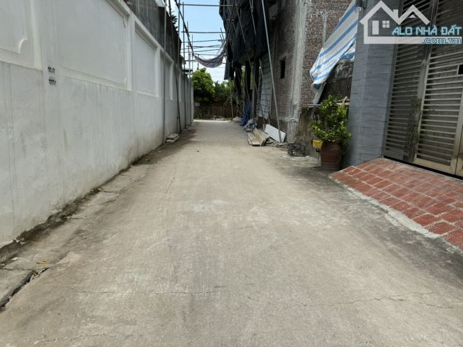 Bán 90m² - Hải Bối - đất trong đê cực đẹp - cạnh hồ điều hoà - đường ô tô tránh - rộng 6m - 2